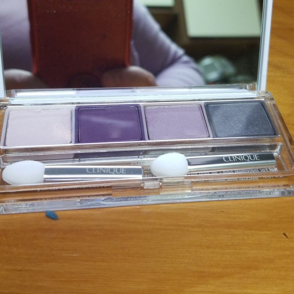 Clinique eye shadow